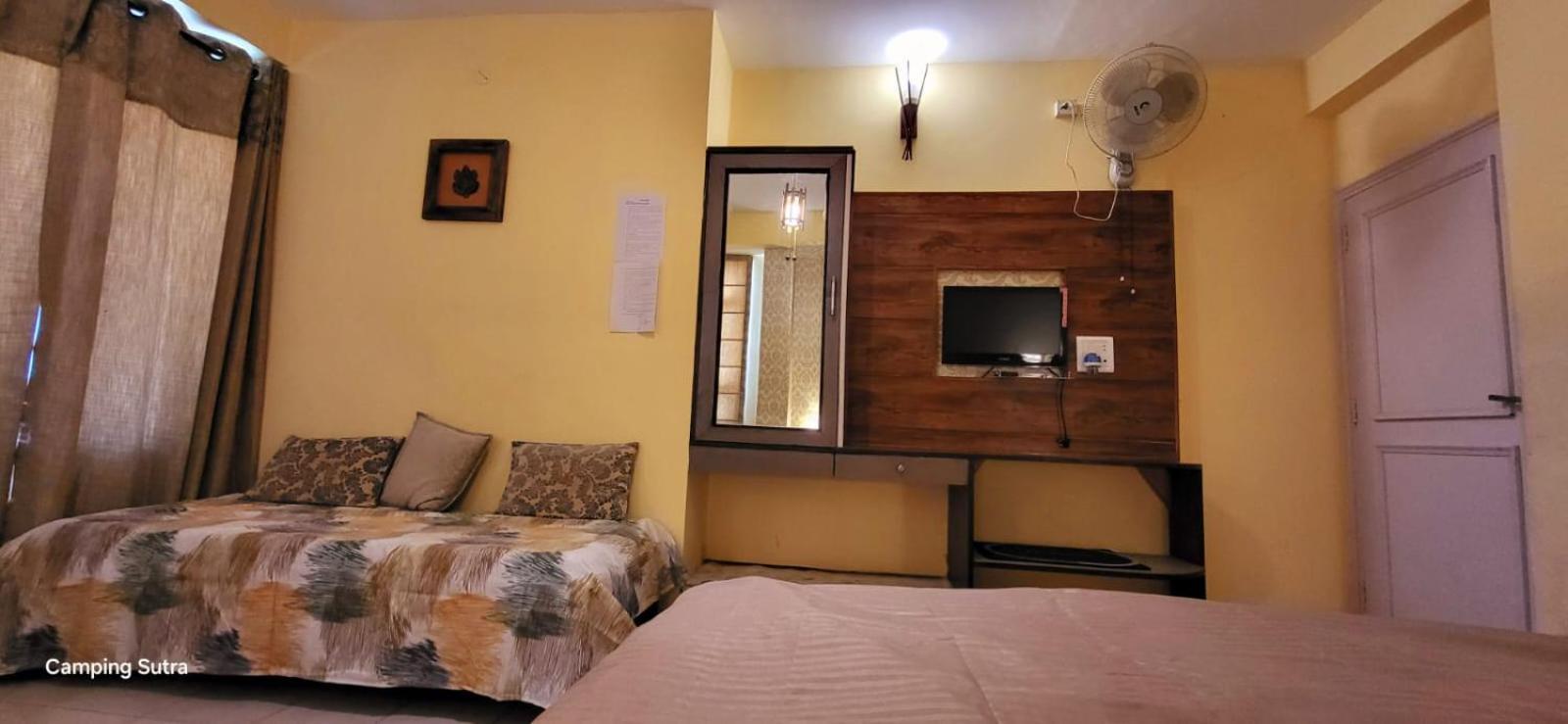 Hotel The Club Nine Mukteshwar Exterior foto